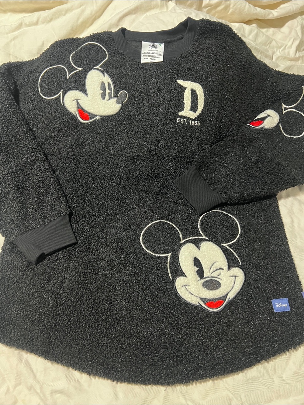 Disneyland Mickey Mouse Sherpa black spirit jersey